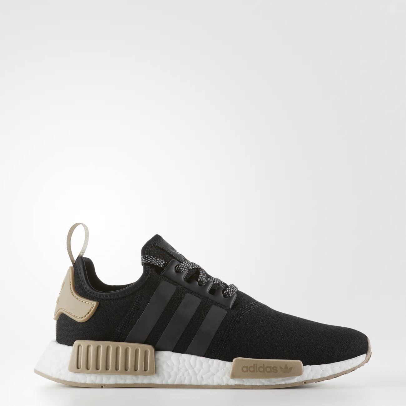 Adidas NMD_R1 Női Utcai Cipő - Fekete [D26031]